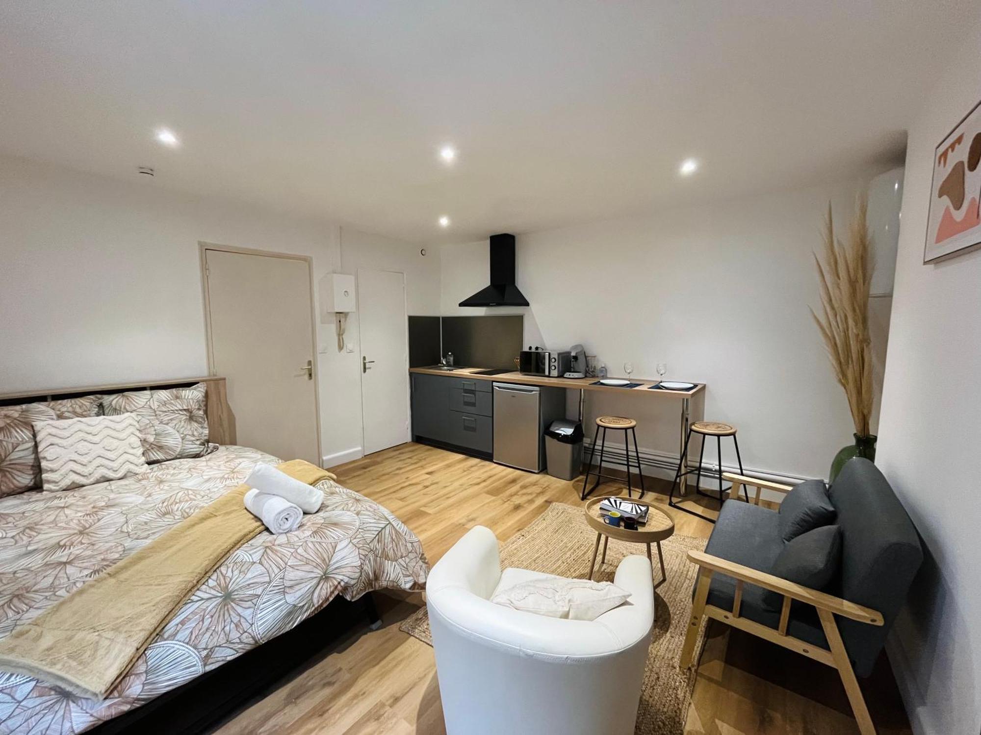 La Ruche Arrageoise - Parking Gratuit - Cozy - Grand Lit - Long Sejour Apartamento Arras Exterior foto
